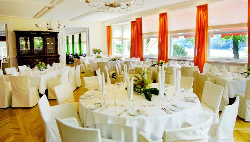 Parkhaus Huegel Hotel Essen Buitenkant foto