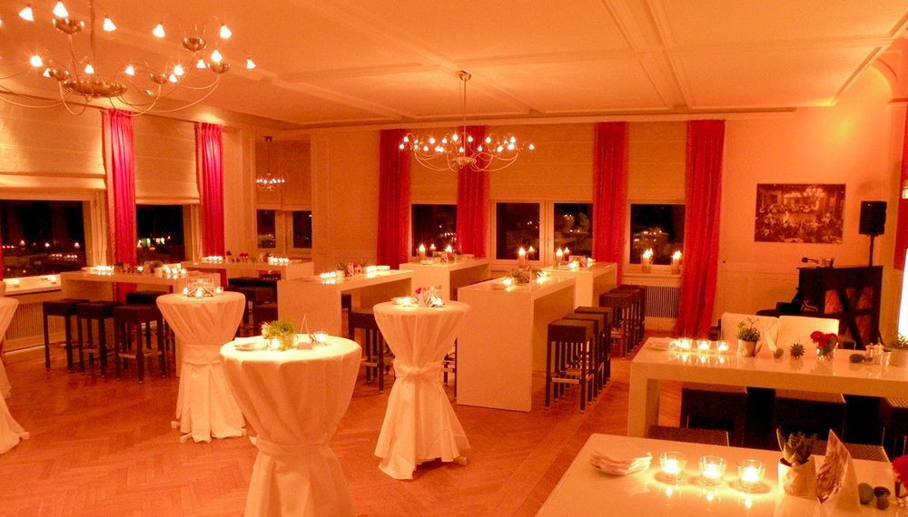 Parkhaus Huegel Hotel Essen Buitenkant foto